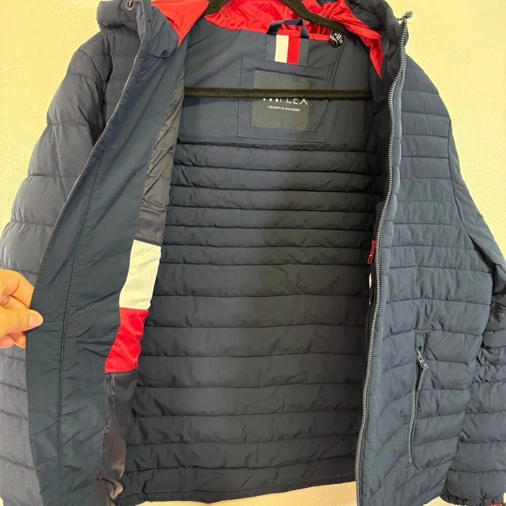 Tommy Hilfiger Men's Midnight Navy TH Flex Quilted Puffer Hooded Jacket NWT$195